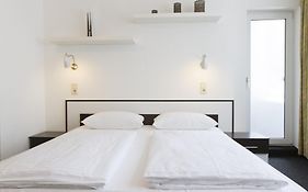 Aparthotel Vega